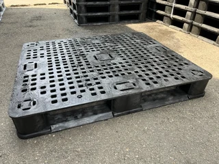 Plastic Pallets for sale