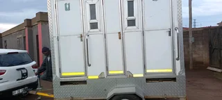Mobile toilet