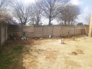 Precast walling and repairs