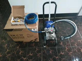 Airless paint sprayer machine 890 model