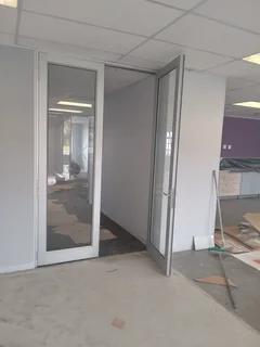 Aluminum windows and doors repairs and maintenance services