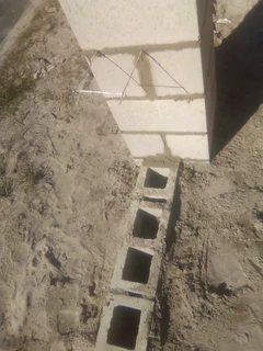 Skilled brick layers and plasters