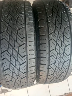 Two 265/60/18 continental cross contact 89%