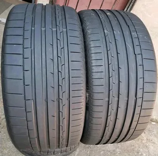 Two 285/35/22 continental normal tyers 80%