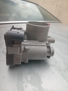 VW polo vivo throtle