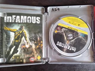Infamous ps3 game physical disc