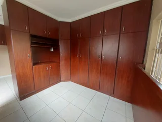 Outbuilding for rent