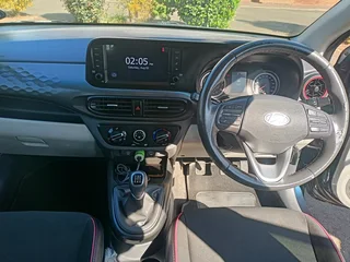 Hyundai grand i10
