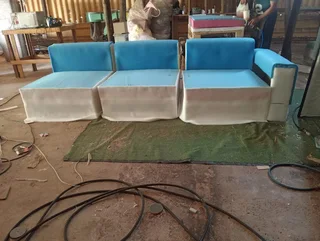 GOOD QUALITY MODULAR 6PCE SOFAS FOR R13999