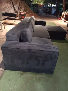 GOOD QUALITY 4PCE MODULAR COUCHES FOR R7500