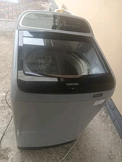 Samsung wobble 15kg top loader washing machine