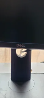 DELL MONITOR 24-inch boardless