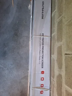 Projector and screen