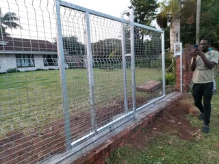 CKEAR VU FENCE