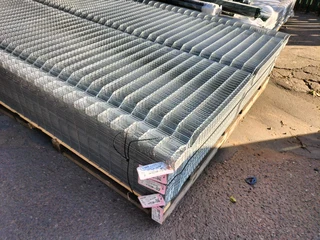 FENCE - Ad posted by F.C FENCING