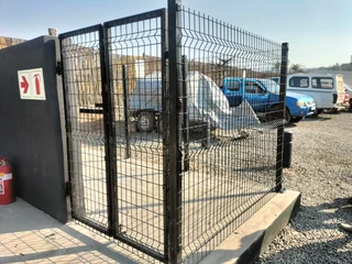 CLEAR VU FENCE SUPPLY