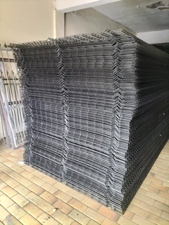 CLEAR VU FENCE ON SPECIAL