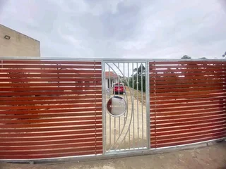 PAVING AND TAR, CARPORTS