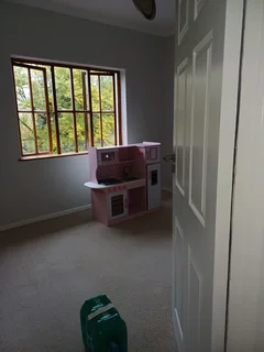 Laminated  floors, vinyl  floors