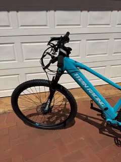 Specifications of Titan® Charge E-One 29” | E- Mountain bike