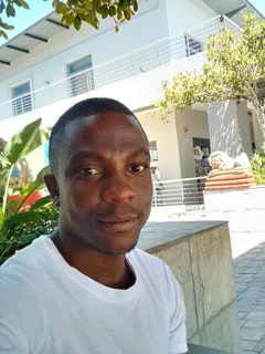 Dear sir/madam, My name is Taliney Mzumala a Malawian man,