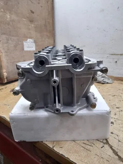 Nissan 2.0 KA20 2.4 KA24DE Cylinder Head