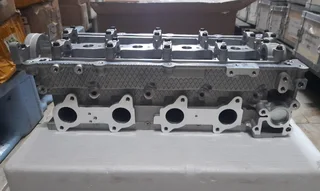 Hyundai D4CB 2.5 Cylinder Head - H1 H200 i800/Delphi/Bosch Injector