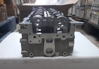 Hyundai D4CB 2.5 Cylinder Head - H1 H200 i800/Delphi/Bosch Injector