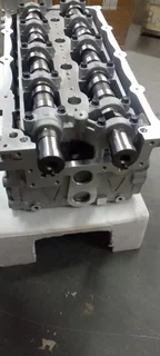 Hyundai D4CB 2.5 Cylinder Head - H1 H200 i800/Delphi/Bosch Injector