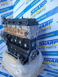Toyota 2.7 2TR Covered Long Block Engine - Quantum/Hilux