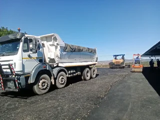 TAR ROADS &amp; DRIVEWAYS