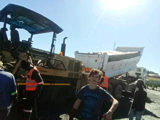 TAR ROADS &amp; DRIVEWAYS