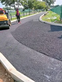 Tar Roads &amp; Driveways