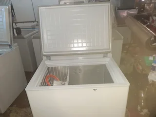 Gas nd Electricity Gas nd 12 volts Freezers