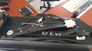 Bmw e90 right front window mechanism