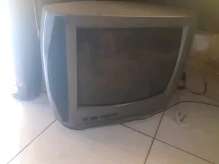 I  buy unwanted tvs dead or alive and LCD PLASMA LCD BOX TV MICROWAVE ANY ELECTRONIC EQUIPMENT and L