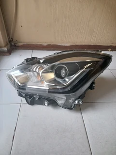Suzuki Swift xenon left&amp;right headlight