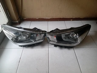 Kia Rio normal left&amp;right 2018