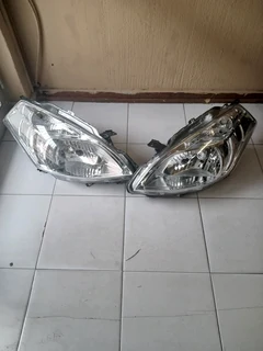 Suzuki Ertiga old shape left&amp;right headlight