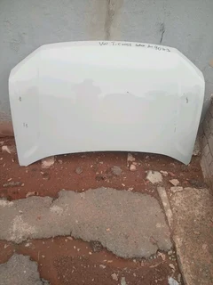 Vw T-cross  bonnet