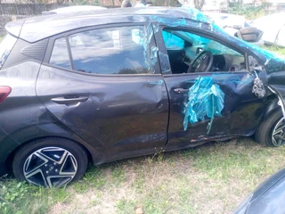 Hyundai i10 grand latest Stripping