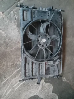Ford Everest radiator,condenser and fan