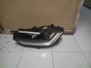 VW T-cross headlight