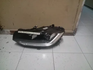 VW T-cross headlight