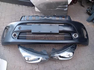 Kia Pegas front bumper and left&amp;right headlight