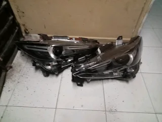 Mazda Cx5 left&amp;right headlight
