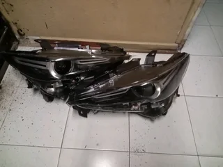Mazda Cx5 left&amp;right headlight