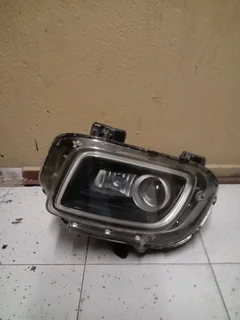 Hyundai Venue headlight