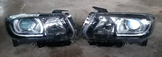 Suzuki Vitara headlight