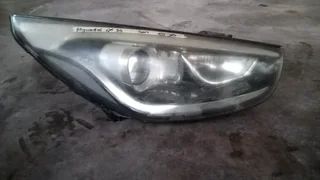 Hyundai ix35 headlight
